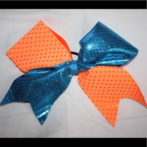 Cheer Bow